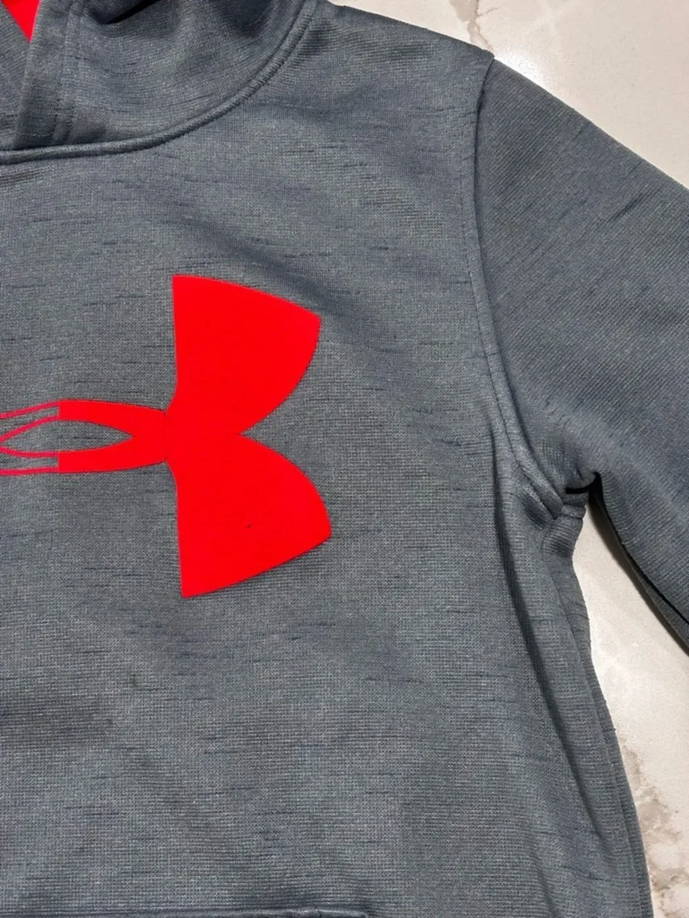 Under Armour Kids Heather Gray Hoodie with Bright Red-Orange Logo Boys Small